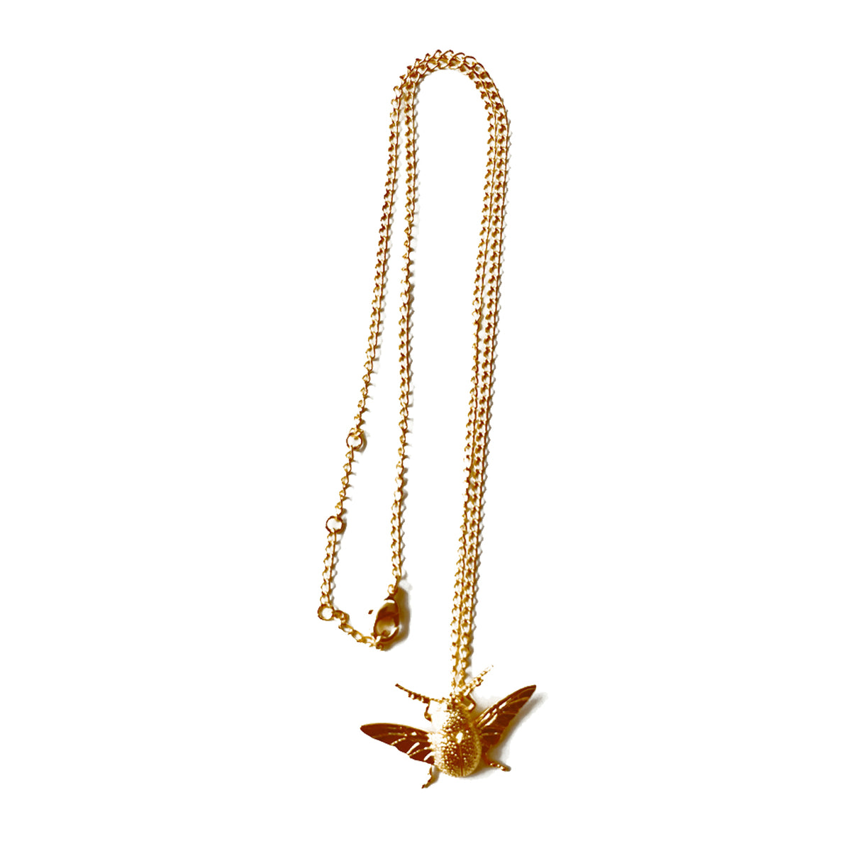 Collar "Escarabajo" de El Dromedario Records